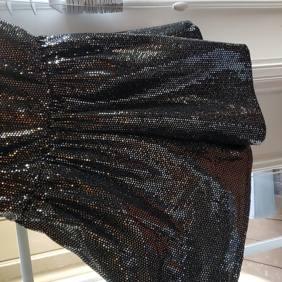 Black Sparkle Romper - Picture 3 of 4